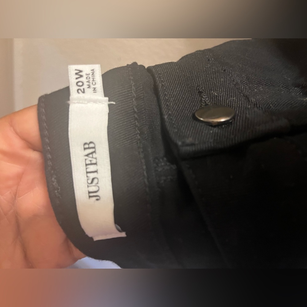 Black Jeans - Picture 3 of 3